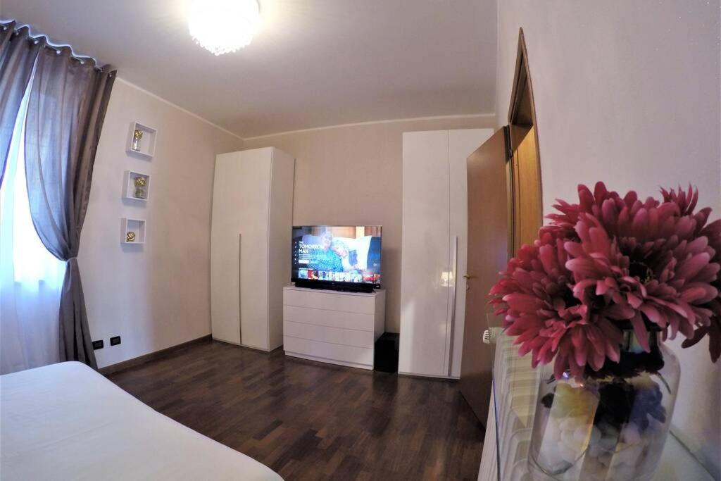 Appartement Casa Di Mirco - Ampio E Moderno Bilocale à Castenedolo Extérieur photo